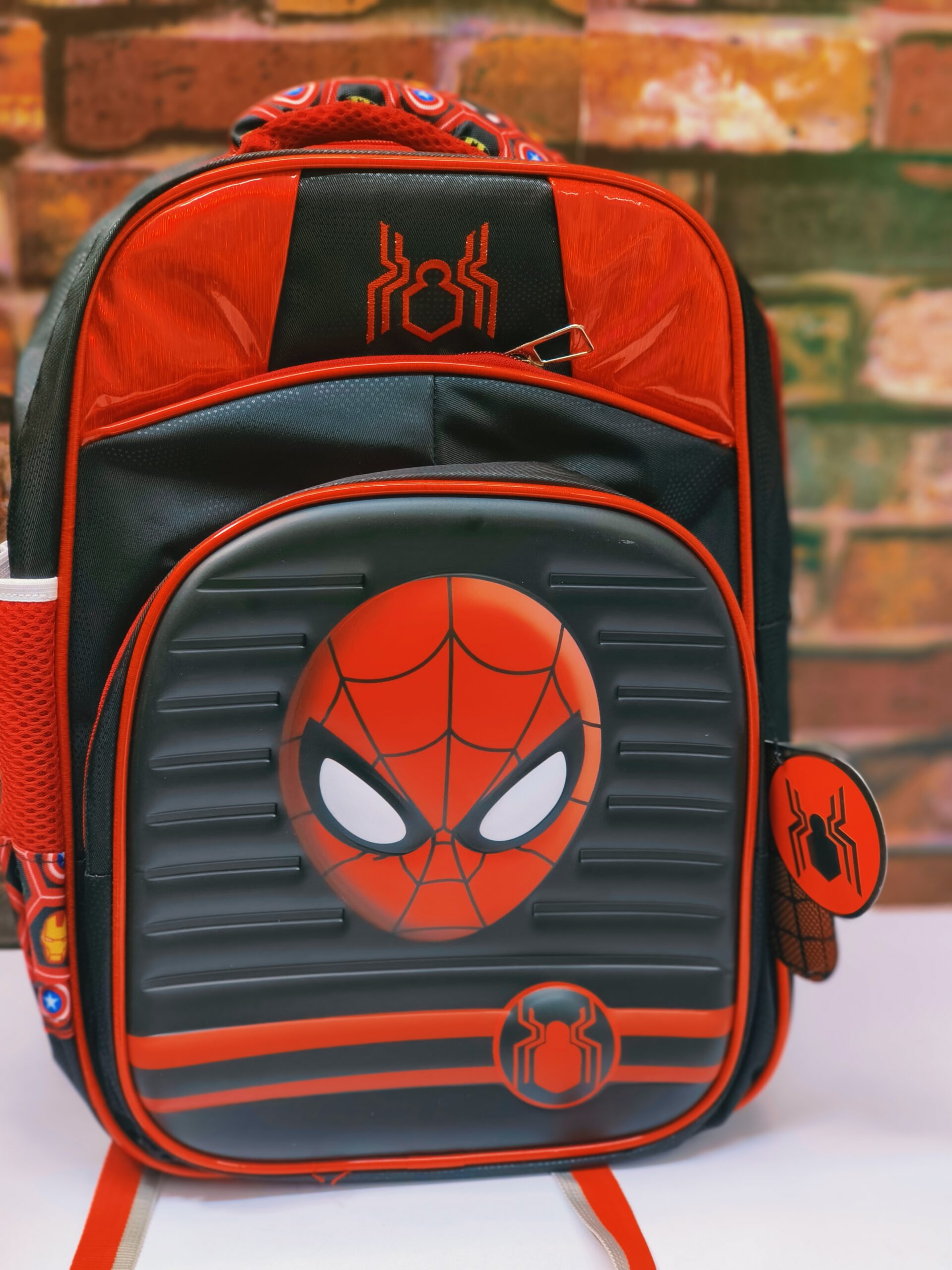 16 inch Superhero premium Backpack ( For 1st to 3rd Std Kids ...
